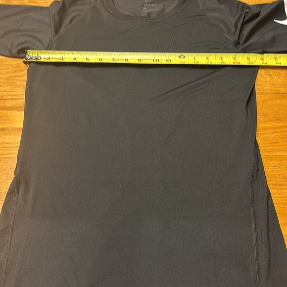 Nike men’s Black Sportswear Set with White Logo - Picture 5 of 10